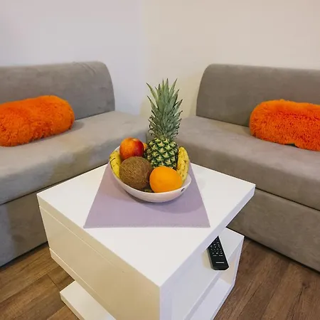Apartment Deni Nin