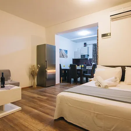 Deni Nin Apartment Vrsi